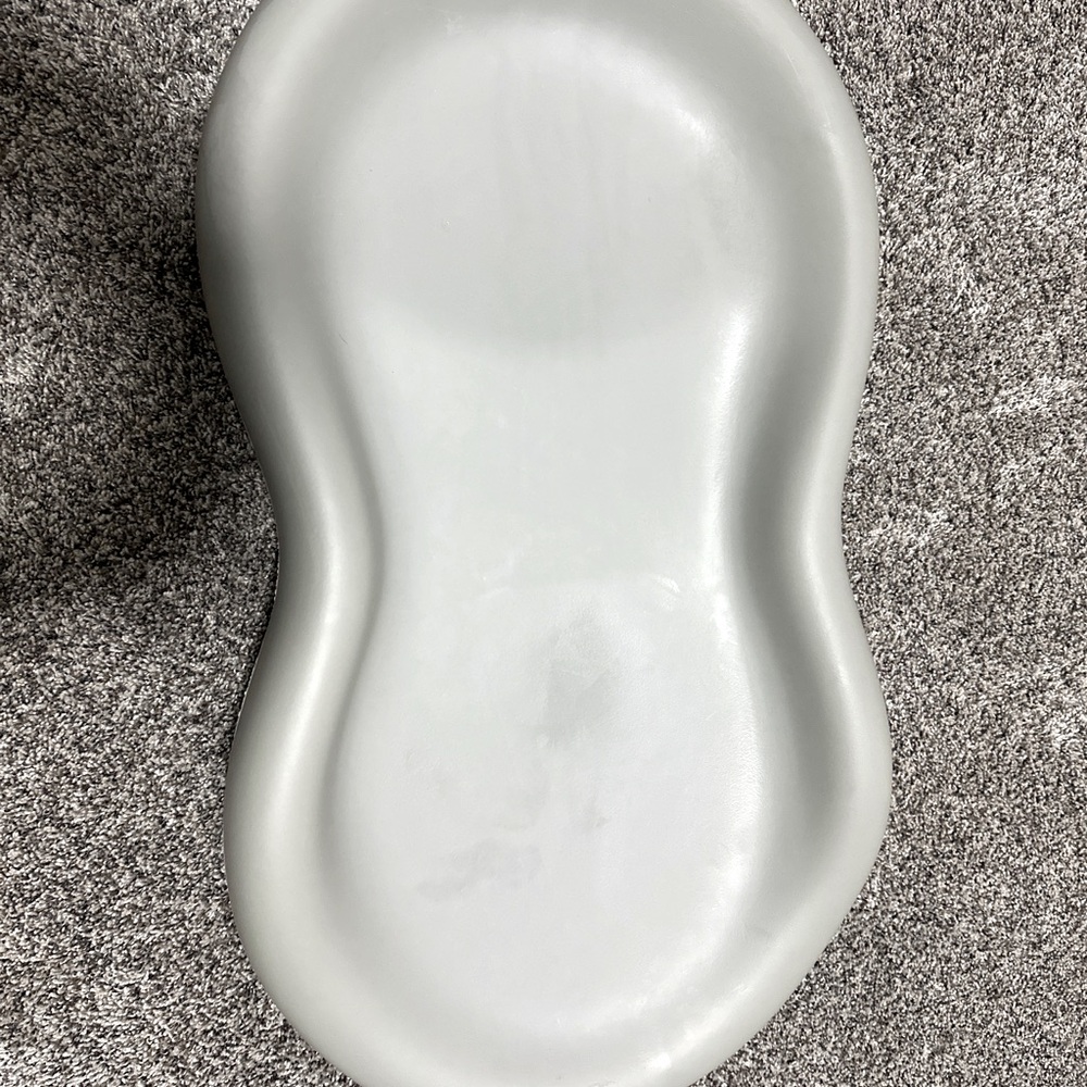 Gray keekaroo changing pad